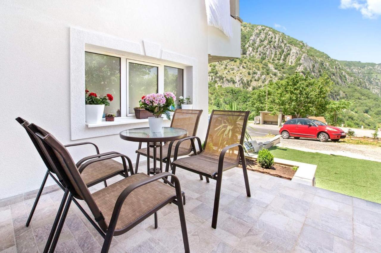 Apartmani Vasilije Kotor Exterior foto